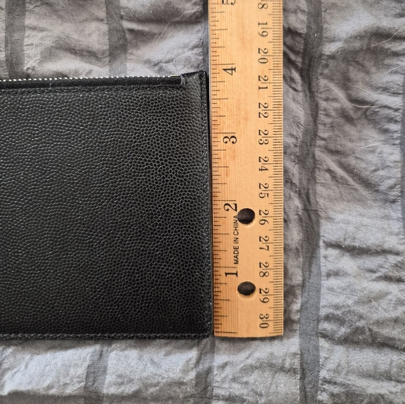 ​Authentic YSL Saint Laurent VIP Gift Exclusive Zippered Pouch / Card Holder - Picture 10 of 12